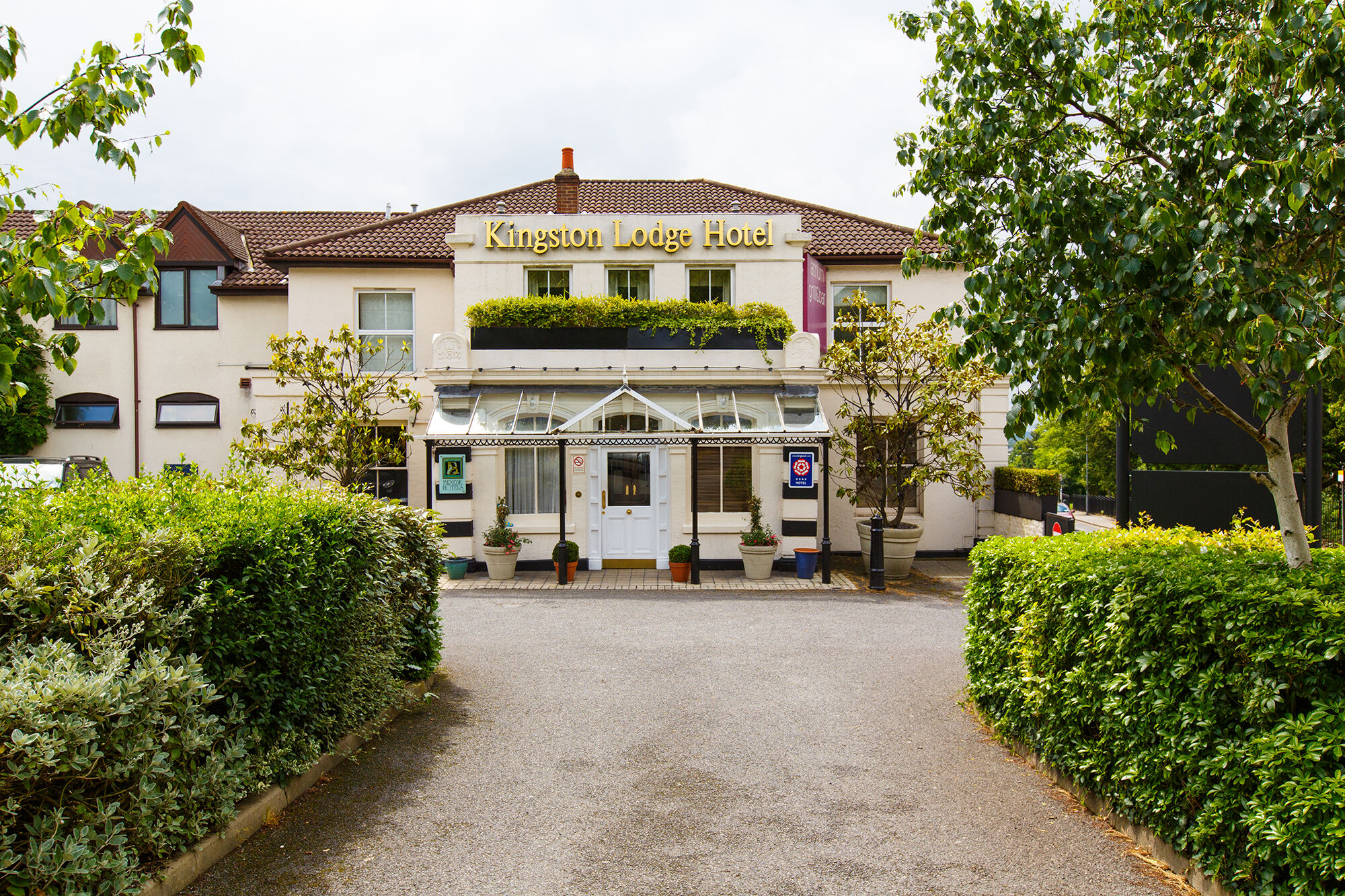 Kingston Lodge Hotel Kingston upon Thames  Exterior photo